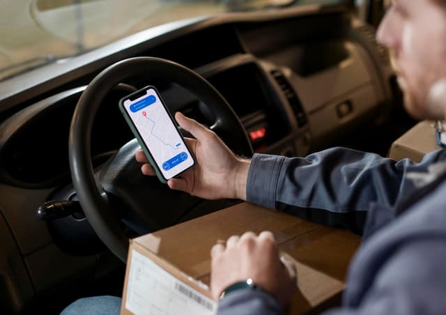 Digital Invoicing & Smart Labels​